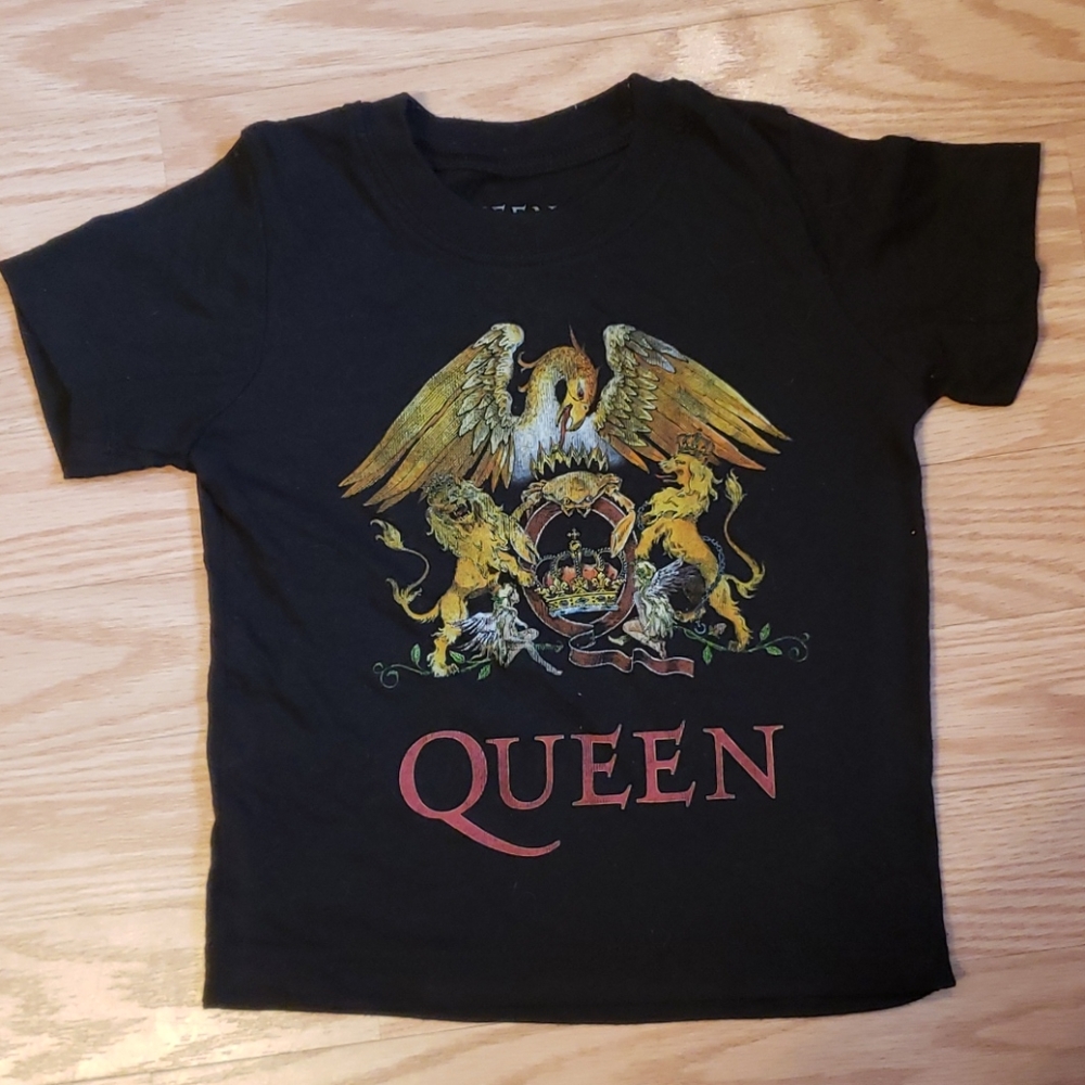QUEEN toddler 2T shirt